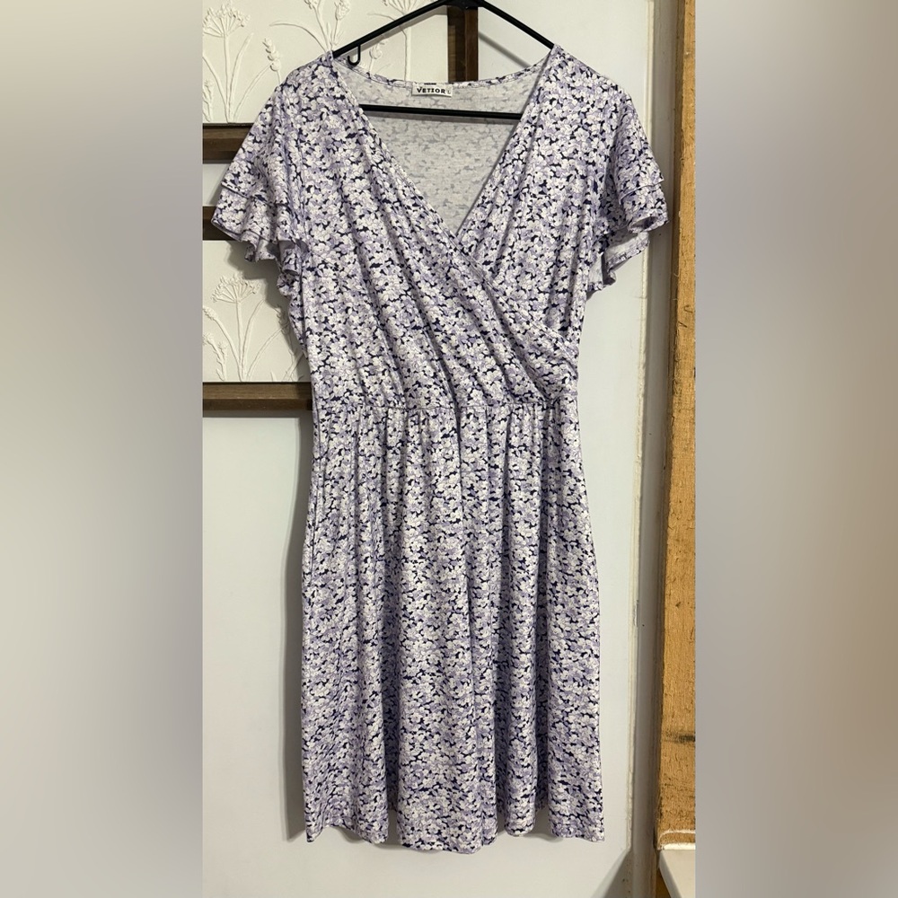 Chic Lavender Floral Wrap Midi Dress